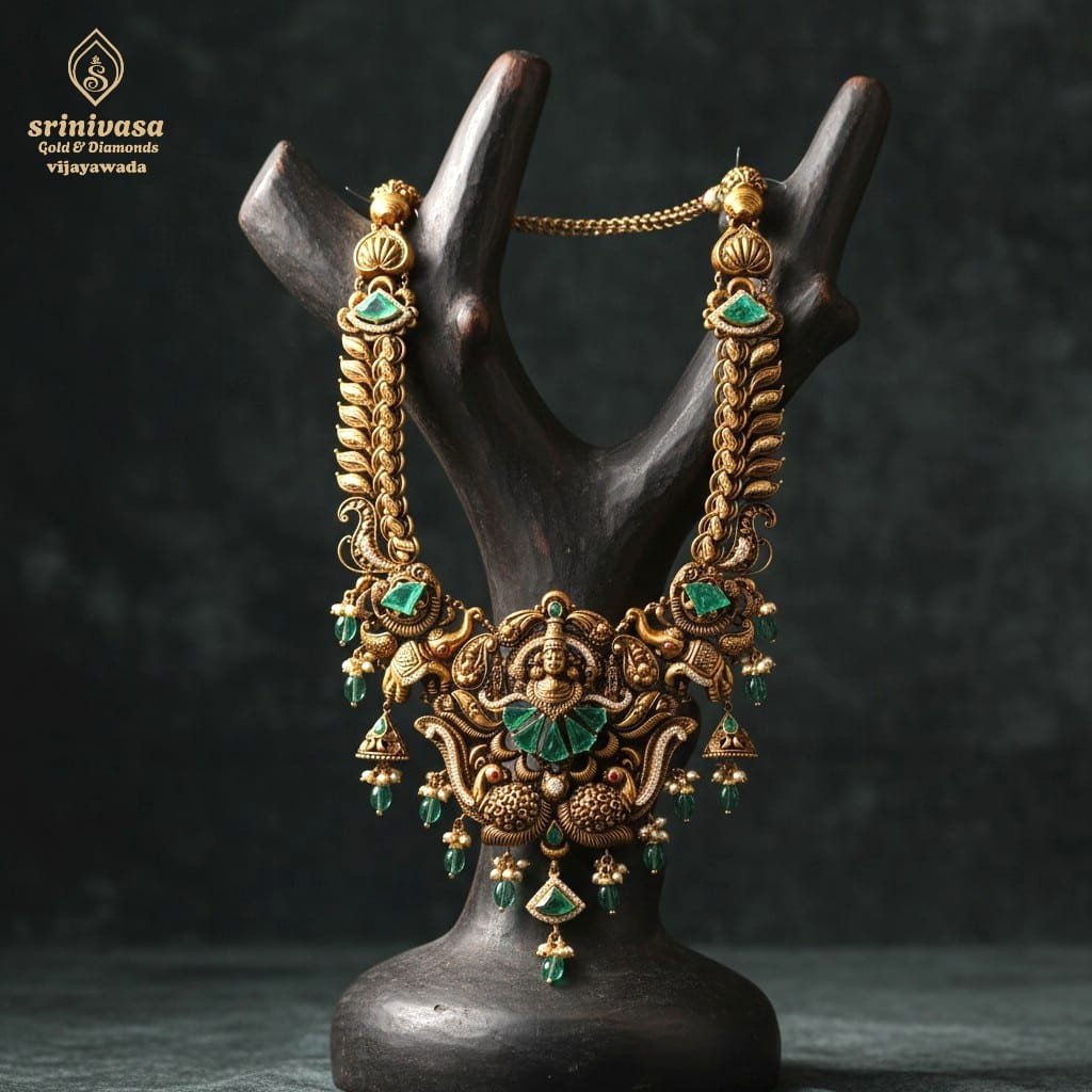 Necklace Set
