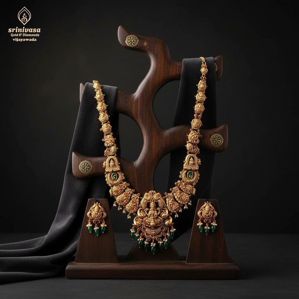 Necklace Set